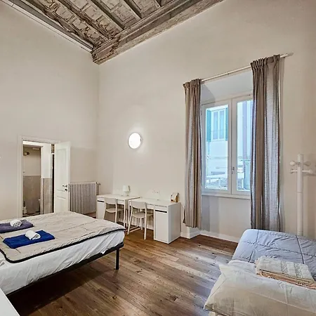 Entire For 8 Duomo View *